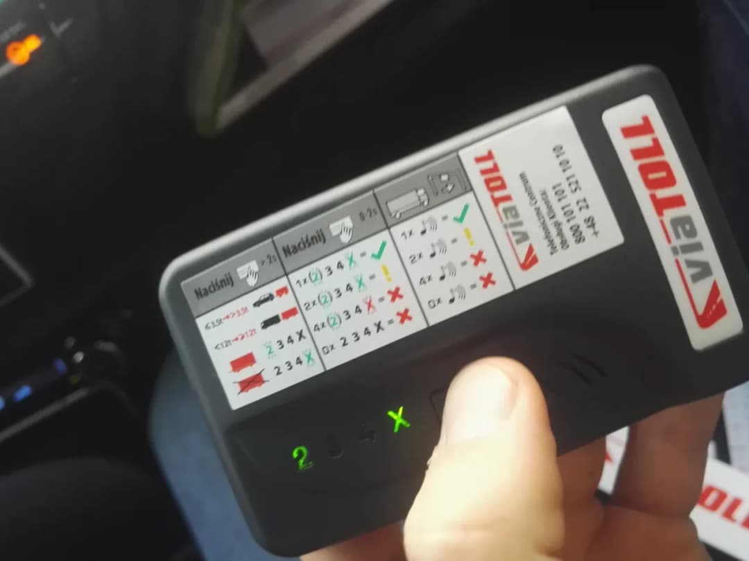 Czy bus z przyczepą musi mieć e toll? Sprawdź, co musisz wiedzieć