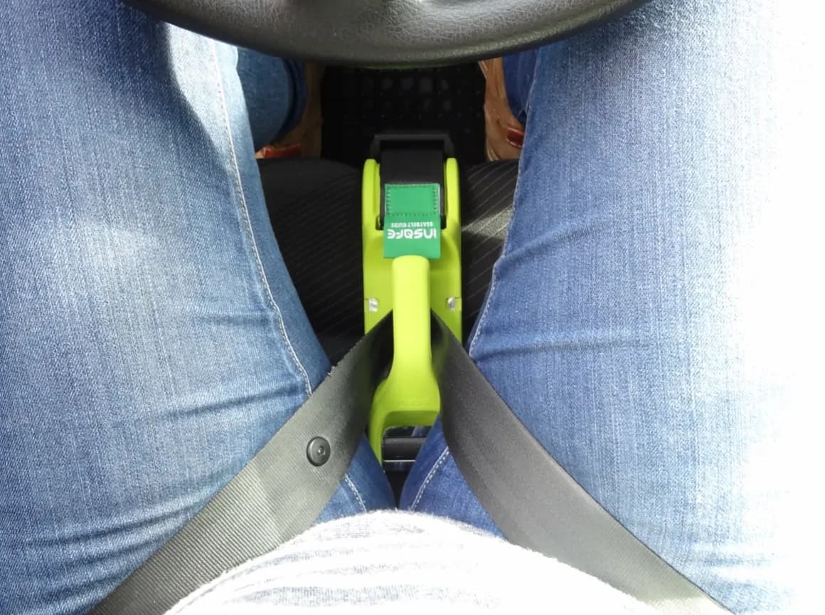 Jak obniżyć pasy bezpieczeństwa, aby zapewnić dziecku komfort i bezpieczeństwo